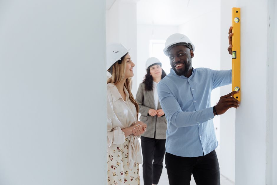 Home renovation team consulting on a project